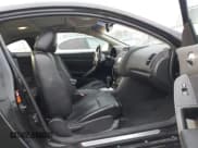 ✅ 2008 Nissan Altima SE • VIN: 1N4BL24E48C115279 • Лот: 43379648. Опубликован ранее на IAAI с пробегом 192 101 миль. Бесплатный доступ к архиву аукционных продаж из США и подробный отчёт об истории автомобиля на DreamBid. Изображение 5.