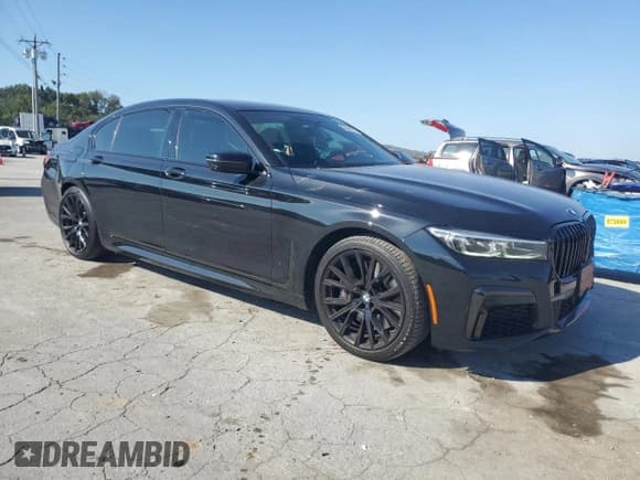 ✅ 2021 BMW 7 Series 750i xDrive • VIN: WBA7U2C05MCF67562 • Lot: 84580235. Listed on Copart with 101,269 mi. Free auction sales archive from the USA and detailed vehicle history report at DreamBid. Image 4.
