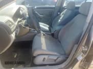 ✅ 2007 Volkswagen Rabbit • VIN: WVWDR71K07W123563 • Лот: 61220635. Опубликован ранее на Copart с пробегом 205 814 миль. Бесплатный доступ к архиву аукционных продаж из США и подробный отчёт об истории автомобиля на DreamBid. Изображение 7.