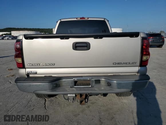 ✅ 2004 Chevrolet Silverado 1500 Z71 • VIN: 2GCEK19T541282617 • Лот: 86087845. Опубликован ранее на Copart с пробегом Не указан. Бесплатный доступ к архиву аукционных продаж из США и подробный отчёт об истории автомобиля на DreamBid. Изображение 6.