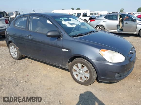 ✅ 2007 Hyundai Accent GS • VIN: KMHCM36C47U054291 • Лот: 43162074. Опубликован ранее на IAAI с пробегом 241 726 миль. Бесплатный доступ к архиву аукционных продаж из США и подробный отчёт об истории автомобиля на DreamBid. Изображение 1.