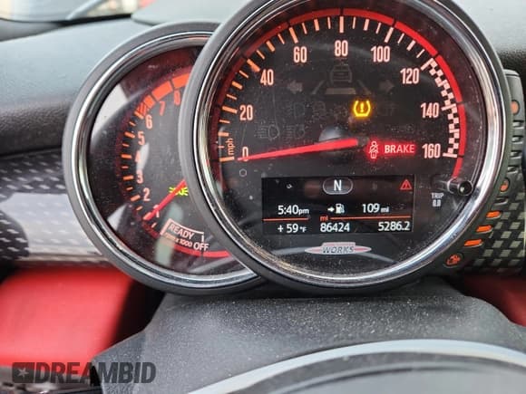 ✅ 2016 MINI Hardtop John Cooper Works • VIN: WMWXM9C55GT997405 • Лот: 92175415. Опубликован ранее на Copart с пробегом 86 424 миль. Бесплатный доступ к архиву аукционных продаж из США и подробный отчёт об истории автомобиля на DreamBid. Изображение 9.