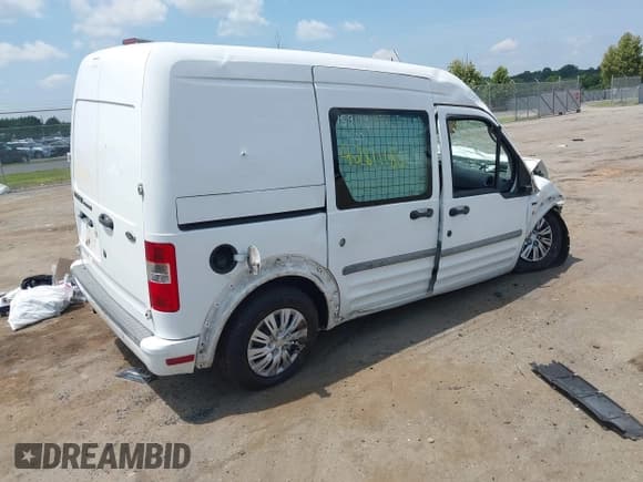 ✅ 2010 Ford Transit Connect XLT • VIN: NM0LS7BN6AT039309 • Lot: 42811186. Wystawiony na IAAI z przebiegiem 191 779 mil. Bezpłatny archiwum sprzedaży aukcyjnych z USA i szczegółowy raport historii pojazdu na DreamBid. Zdjęcie 4.