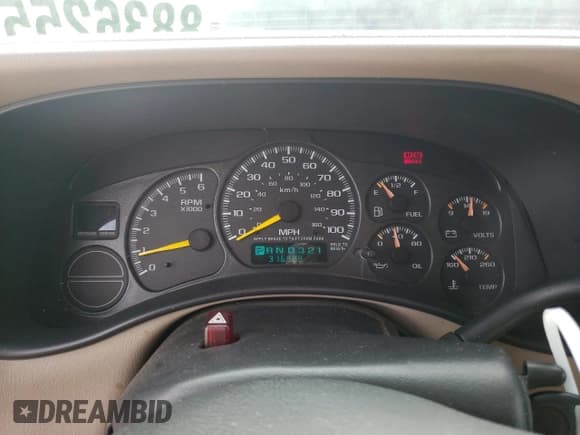 ✅ 2001 Chevrolet Suburban LT • VIN: 3GNEC16TX1G152151 • Лот: 88362555. Опубликован ранее на Copart с пробегом 316 889 миль. Бесплатный доступ к архиву аукционных продаж из США и подробный отчёт об истории автомобиля на DreamBid. Изображение 9.