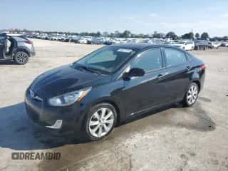 2013 Hyundai Accent GLS с VIN KMHCU4AE8DU380640, выставлен на аукционе Copart как лот 86071005 с пробегом 161 077 миль миль и Списание • Salvage title. История ставок и продаж доступна на DreamBid. Изображение 1.