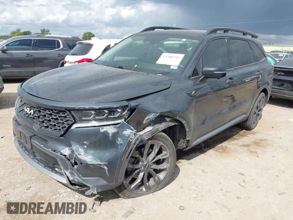 ✅ 2022 Kia Sorento SX • VIN: 5XYRKDLFXNG090512 • Lot: 43288705. Wystawiony na IAAI z przebiegiem 70 972 mil. Bezpłatny archiwum sprzedaży aukcyjnych z USA i szczegółowy raport historii pojazdu na DreamBid. Zdjęcie 17.