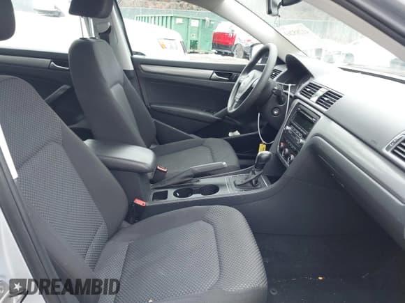 ✅ 2014 Volkswagen Passat S • VIN: 1VWAP7A39EC002589 • Лот: 41285260. Опубликован ранее на IAAI с пробегом 102 489 миль. Бесплатный доступ к архиву аукционных продаж из США и подробный отчёт об истории автомобиля на DreamBid. Изображение 5.