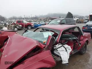 ✅ 1996 Buick Century Special SJ • VIN: 1G4AG55M3T6470934 • Lot: 41115729. Wystawiony na IAAI z przebiegiem 184 852 mil. Bezpłatny archiwum sprzedaży aukcyjnych z USA i szczegółowy raport historii pojazdu na DreamBid. Zdjęcie 6.