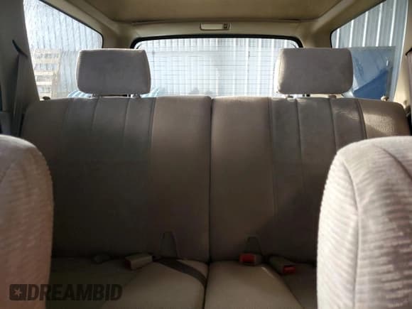 ✅ 2000 Toyota 4Runner SR5 • VIN: JT3GN86R2Y0156058 • Lot: 81607645. Listed on Copart with 176,661 mi. Free auction sales archive from the USA and detailed vehicle history report at DreamBid. Image 10.