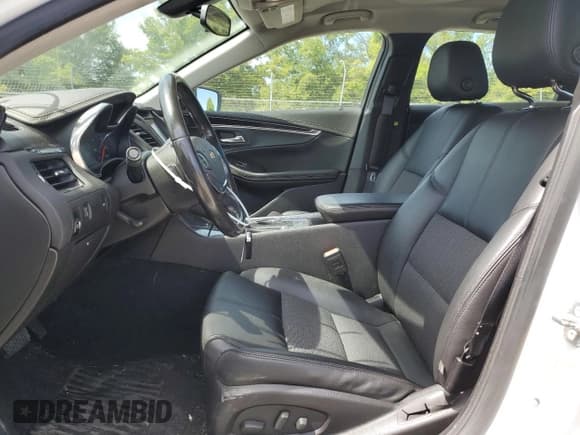 ✅ 2018 Chevrolet Impala LT • VIN: 2G1105S30J9129719 • Лот: 67974384. Опубликован ранее на Copart с пробегом 96 164 миль. Бесплатный доступ к архиву аукционных продаж из США и подробный отчёт об истории автомобиля на DreamBid. Изображение 7.