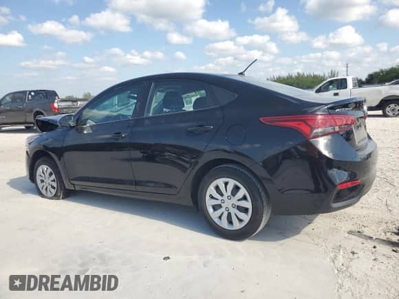 ✅ 2022 Hyundai Accent SE • VIN: 3KPC24A61NE182565 • Lot: 53781655. Wystawiony na Copart z przebiegiem Nie podano mil. Skorzystaj z bezpłatnego archiwum sprzedaży aukcyjnych z USA i zobacz szczegółowy raport historii pojazdu na DreamBid. Zdjęcie 2.