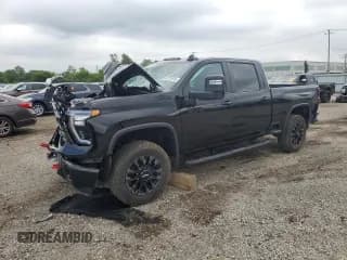 ✅ 2025 Chevrolet Silverado 2500HD LT • VIN: 2GC4KNE78S1190992 • Лот: 68721615. Опубликован ранее на Copart с пробегом 12 244 миль. Бесплатный доступ к архиву аукционных продаж из США и подробный отчёт об истории автомобиля на DreamBid. Изображение 1.