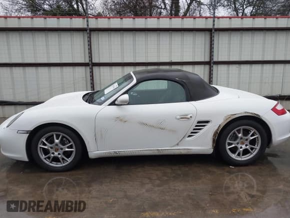 ✅ 2006 Porsche Boxster • VIN: WP0CA29866U710858 • Лот: 41531596. Опубликован ранее на IAAI с пробегом 131 849 миль. Бесплатный доступ к архиву аукционных продаж из США и подробный отчёт об истории автомобиля на DreamBid. Изображение 6.