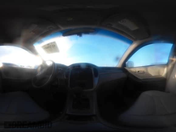 2002 Toyota Highlander с VIN JTEGD21A720041763, выставлен на аукционе IAAI как лот 41324491 с пробегом 126 905 миль миль и . История ставок и продаж доступна на DreamBid. Изображение 18.