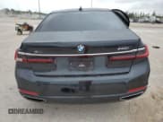 ✅ 2022 BMW 7 Series 740i xDrive • VIN: WBA7T4C06NCJ65806 • Lot: 62710535. Listed on Copart with 33,260 mi. Free auction sales archive from the USA and detailed vehicle history report at DreamBid. Image 6.