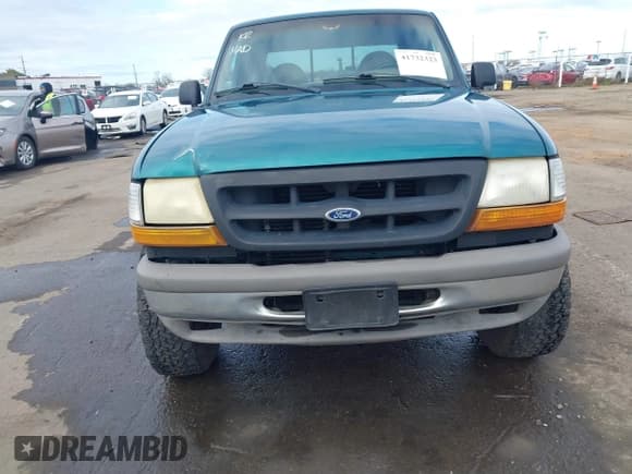 ✅ 1998 Ford Ranger XL • VIN: 1FTYR14U7WPB30109 • Lot: 41732323. Listed on IAAI with 185,781 mi. Free auction sales archive from the USA and detailed vehicle history report at DreamBid. Image 6.
