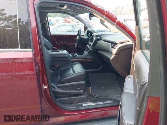 ✅ 2017 Chevrolet Tahoe LT • VIN: 1GNSKBKC9HR285981 • Lot: 42880646. Listed on IAAI with 216,293 mi. Free auction sales archive from the USA and detailed vehicle history report at DreamBid. Image 5.