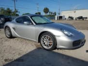 ✅ 2007 Porsche 718 Cayman • VIN: WP0AA29837U763526 • Lot: 67769694. Wystawiony na Copart z przebiegiem Nie podano. Bezpłatny archiwum sprzedaży aukcyjnych z USA i szczegółowy raport historii pojazdu na DreamBid. Zdjęcie 4.