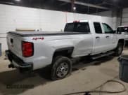 ✅ 2018 Chevrolet Silverado 2500HD Work Truck • VIN: 1GC2KUEGXJZ161095 • Lot: 81329204. Wystawiony na Copart z przebiegiem 238 846 mil. Bezpłatny archiwum sprzedaży aukcyjnych z USA i szczegółowy raport historii pojazdu na DreamBid. Zdjęcie 3.