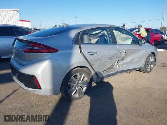 ✅ 2019 Hyundai Ioniq Limited • VIN: KMHC05LC4KU144383 • Lot: 41364186. Wystawiony na IAAI z przebiegiem 121 555 mil. Bezpłatny archiwum sprzedaży aukcyjnych z USA i szczegółowy raport historii pojazdu na DreamBid. Zdjęcie 4.