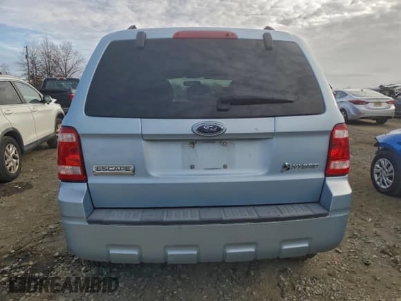 ✅ 2008 Ford Escape Hybrid • VIN: 1FMCU59H18KA99172 • Lot: 94471195. Listed on Copart with 124,460 mi. Free auction sales archive from the USA and detailed vehicle history report at DreamBid. Image 6.