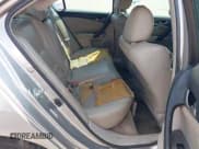 ✅ 2010 Acura TSX • VIN: JH4CU2F60AC038058 • Lot: 42501248. Listed on IAAI with 227,651 mi. Free auction sales archive from the USA and detailed vehicle history report at DreamBid. Image 8.