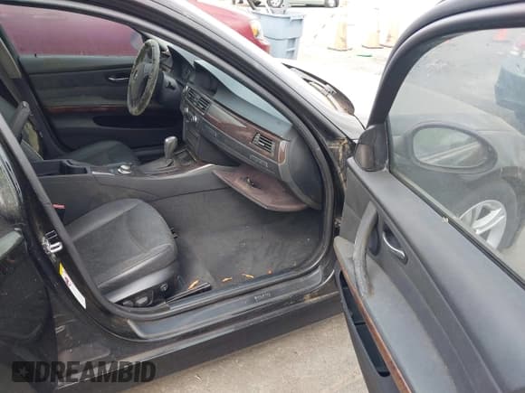 ✅ 2008 BMW 3 Series 328i • VIN: WBAVA37528NL54510 • Лот: 43297782. Опубликован ранее на IAAI с пробегом Не указан. Бесплатный доступ к архиву аукционных продаж из США и подробный отчёт об истории автомобиля на DreamBid. Изображение 5.