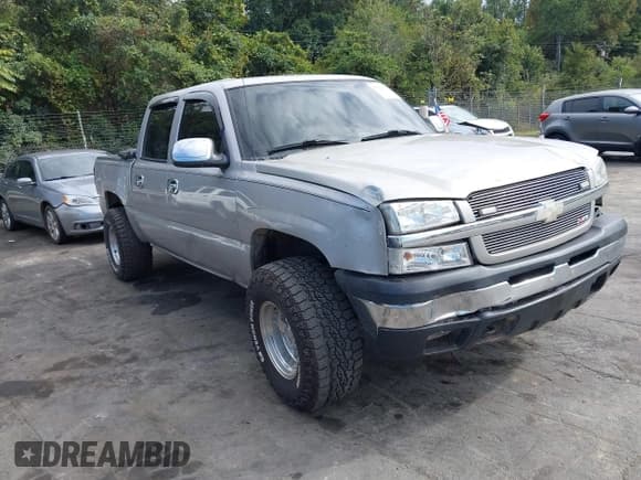✅ 2004 Chevrolet Silverado 1500 LT • VIN: 2GCEC13T141317871 • Lot: 43223742. Listed on IAAI with 249,943 mi. Free auction sales archive from the USA and detailed vehicle history report at DreamBid. Image 1.