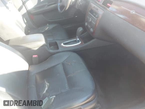 ✅ 2006 Chevrolet Impala LTZ • VIN: 2G1WU581469200878 • Лот: 43636298. Опубликован ранее на IAAI с пробегом 188 412 миль. Бесплатный доступ к архиву аукционных продаж из США и подробный отчёт об истории автомобиля на DreamBid. Изображение 5.