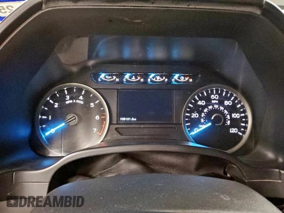 ✅ 2018 Ford F-150 XLT • VIN: 1FTEW1E5XJKF30030 • Лот: 90641315. Опубликован ранее на Copart с пробегом 109 151 миль. Бесплатный доступ к архиву аукционных продаж из США и подробный отчёт об истории автомобиля на DreamBid. Изображение 9.