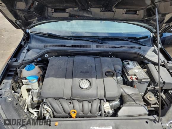 ✅ 2011 Volkswagen Jetta SE • VIN: 3VWBZ7AJ0BM381831 • Лот: 69299645. Опубликован ранее на Copart с пробегом 131 331 миль. Бесплатный доступ к архиву аукционных продаж из США и подробный отчёт об истории автомобиля на DreamBid. Изображение 11.