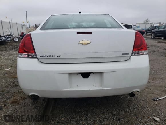 ✅ 2014 Chevrolet Impala LT • VIN: 2G1WB5E32E1109357 • Лот: 72029744. Опубликован ранее на Copart с пробегом Не указан. Бесплатный доступ к архиву аукционных продаж из США и подробный отчёт об истории автомобиля на DreamBid. Изображение 6.