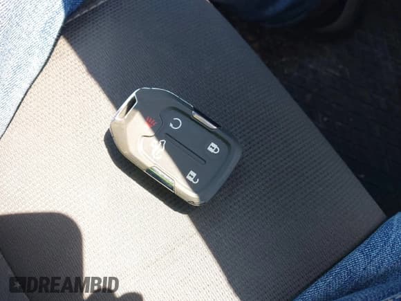 ✅ 2020 Chevrolet Silverado 1500 RST • VIN: 3GCUYEEL8LG433690 • Лот: 42787937. Опубликован ранее на IAAI с пробегом 58 523 миль. Бесплатный доступ к архиву аукционных продаж из США и подробный отчёт об истории автомобиля на DreamBid. Изображение 11.