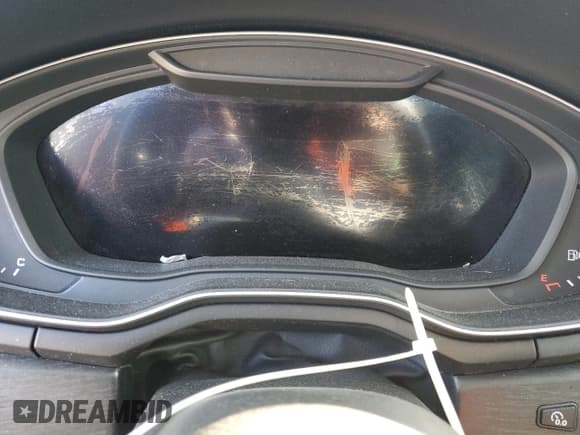 ✅ 2017 Audi A4 ultra Premium • VIN: WAUKMAF46HN055142 • Лот: 71213665. Опубликован ранее на Copart с пробегом Не указан. Бесплатный доступ к архиву аукционных продаж из США и подробный отчёт об истории автомобиля на DreamBid. Изображение 9.