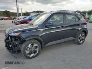 ✅ 2024 Hyundai Venue SEL • VIN: KMHRC8A36RU339613 • Lot: 74137014. Wystawiony na Copart z przebiegiem 612 mil. Bezpłatny archiwum sprzedaży aukcyjnych z USA i szczegółowy raport historii pojazdu na DreamBid. Zdjęcie 1.