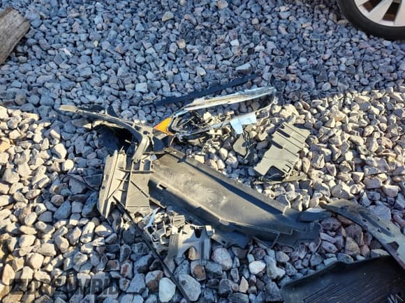 ✅ 2018 Ford Fusion Titanium • VIN: 3FA6P0RU0JR120559 • Лот: 90074415. Опубликован ранее на Copart с пробегом 108 168 миль. Бесплатный доступ к архиву аукционных продаж из США и подробный отчёт об истории автомобиля на DreamBid. Изображение 12.