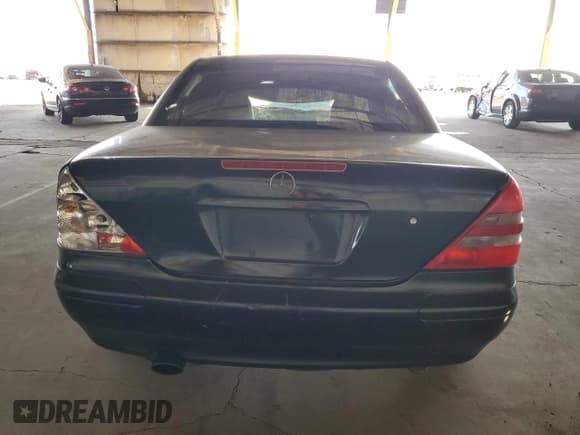 ✅ 1998 Mercedes-Benz SLK 230/320 • VIN: WDBKK47F5WF041183 • Lot: 50688135. Listed on Copart with 138,392 mi. Free auction sales archive from the USA and detailed vehicle history report at DreamBid. Image 6.