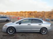 ✅ 2011 Honda Civic DX-VP • VIN: 19XFA1F32BE003426 • Lot: 43661930. Listed on IAAI with 122,432 mi. Free auction sales archive from the USA and detailed vehicle history report at DreamBid. Image 14.