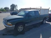 ✅ 2000 Dodge Dakota • VIN: 1B7GL22X2YS648337 • Lot: 42100658. Wystawiony na IAAI z przebiegiem 180 790 mil. Bezpłatny archiwum sprzedaży aukcyjnych z USA i szczegółowy raport historii pojazdu na DreamBid. Zdjęcie 2.