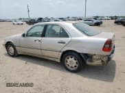 ✅ 1999 Mercedes-Benz C 230/260/280/320 • VIN: WDBHA24G4XA681981 • Lot: 57758215. Wystawiony na Copart z przebiegiem Nie podano. Bezpłatny archiwum sprzedaży aukcyjnych z USA i szczegółowy raport historii pojazdu na DreamBid. Zdjęcie 2.