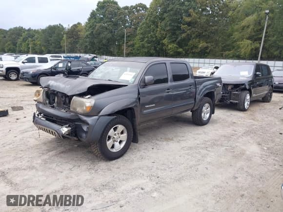 ✅ 2009 Toyota Tacoma PreRunner • VIN: 3TMJU62N89M083272 • Lot: 43331341. Listed on IAAI with Not provided. Free auction sales archive from the USA and detailed vehicle history report at DreamBid. Image 18.