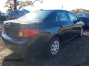 ✅ 2010 Toyota Corolla • VIN: 2T1BU4EE2AC269603 • Lot: 43605174. Wystawiony na IAAI z przebiegiem 58 643 mil. Bezpłatny archiwum sprzedaży aukcyjnych z USA i szczegółowy raport historii pojazdu na DreamBid. Zdjęcie 4.