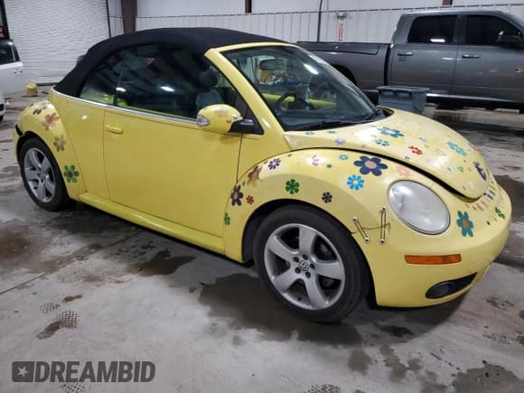 ✅ 2007 Volkswagen Beetle • VIN: 3VWSF31Y37M422443 • Лот: 49326585. Опубликован ранее на Copart с пробегом 143 971 миль. Бесплатный доступ к архиву аукционных продаж из США и подробный отчёт об истории автомобиля на DreamBid. Изображение 4.