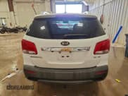 ✅ 2013 Kia Sorento EX • VIN: 5XYKUDA22DG391575 • Lot: 94121005. Listed on Copart with 102,798 mi. Free auction sales archive from the USA and detailed vehicle history report at DreamBid. Image 6.