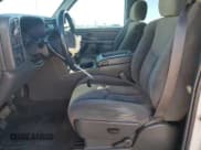 ✅ 2005 Chevrolet Silverado 1500 Z71 • VIN: 1GCEK19Z05Z178078 • Lot: 90104615. Listed on Copart with 182,428 mi. Free auction sales archive from the USA and detailed vehicle history report at DreamBid. Image 7.