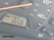 ✅ 1998 Honda Accord EX • VIN: 1HGCG5654WA080495 • Лот: 43043532. Опубликован ранее на IAAI с пробегом 185 339 миль. Бесплатный доступ к архиву аукционных продаж из США и подробный отчёт об истории автомобиля на DreamBid. Изображение 15.