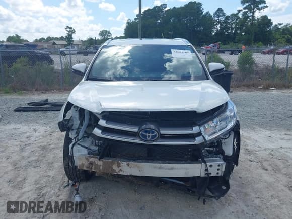 ✅ 2019 Toyota Highlander Hybrid XLE • VIN: 5TDJGRFH2KS074506 • Лот: 42684289. Опубликован ранее на IAAI с пробегом 32 785 миль. Бесплатный доступ к архиву аукционных продаж из США и подробный отчёт об истории автомобиля на DreamBid. Изображение 13.