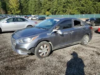 ✅ 2018 Hyundai Accent SE • VIN: 3KPC24A33JE014572 • Лот: 84800995. Опубликован ранее на Copart с пробегом 121 101 миль. Бесплатный доступ к архиву аукционных продаж из США и подробный отчёт об истории автомобиля на DreamBid. Изображение 1.