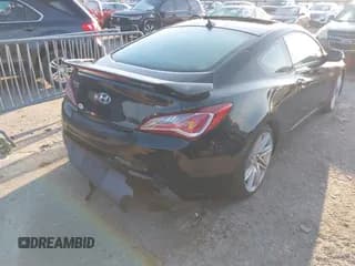 ✅ 2013 Hyundai Genesis Coupe Track • VIN: KMHHU6KJ0DU089255 • Lot: 42243893. Wystawiony na IAAI z przebiegiem 108 903 mil. Bezpłatny archiwum sprzedaży aukcyjnych z USA i szczegółowy raport historii pojazdu na DreamBid. Zdjęcie 4.