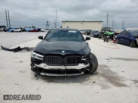 ✅ 2021 BMW 5 Series 530i • VIN: WBA53BH09MWX00757 • Lot: 54622815. Listed on Copart with 32,164 mi. Free auction sales archive from the USA and detailed vehicle history report at DreamBid. Image 14.